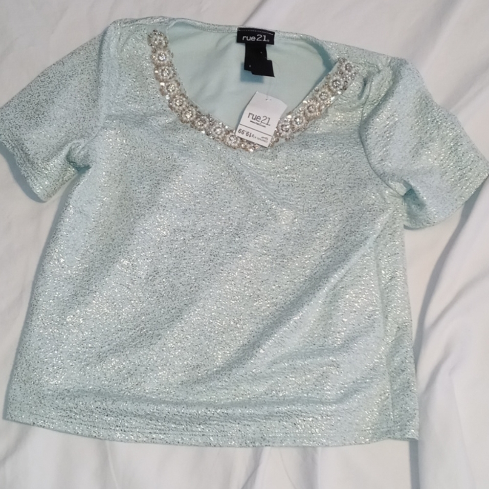 NWT Rue 21 beaded top